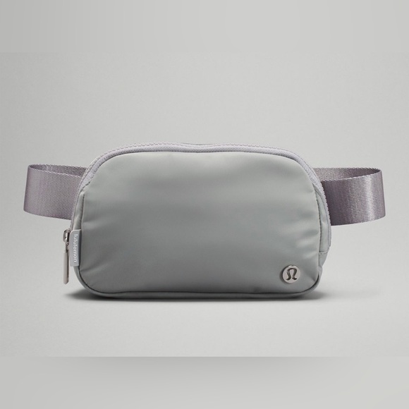 Lululemon Athletica Everywhere Belt Bag 1l Asphalt Grey lululemon athletica | Bags | Lululemon Everywhere Belt Bag L | Poshmark